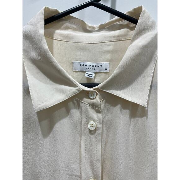 Equipment Signature Silk Button Down Blouse in Cream Sz M - Picture 3 of 9